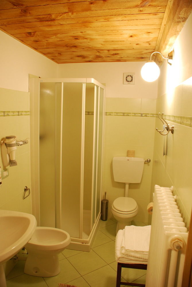 Casa Walser Hotel Riva Valdobbia Luaran gambar